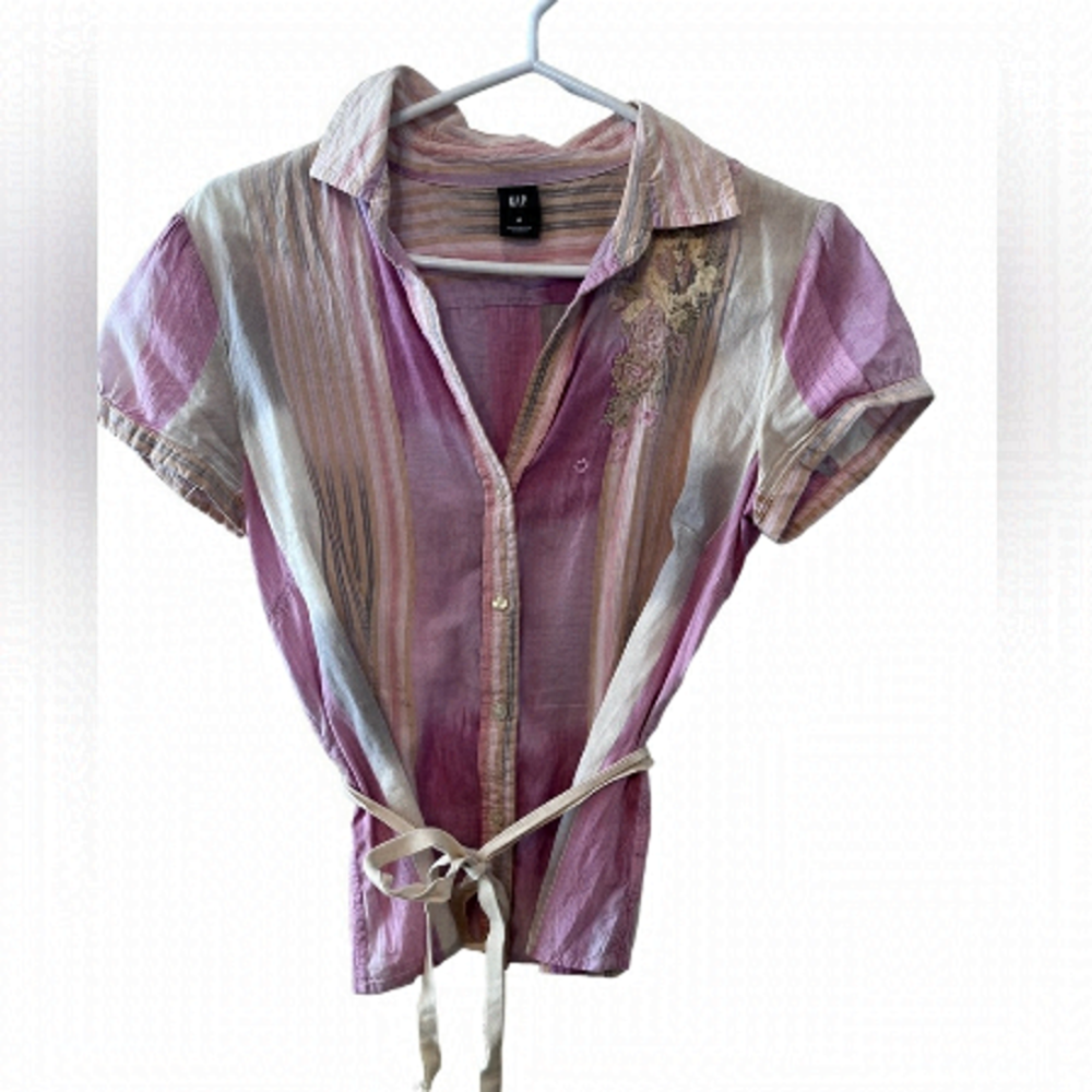 Gap Short Sleeve Pastel Button Blouse With Tie
